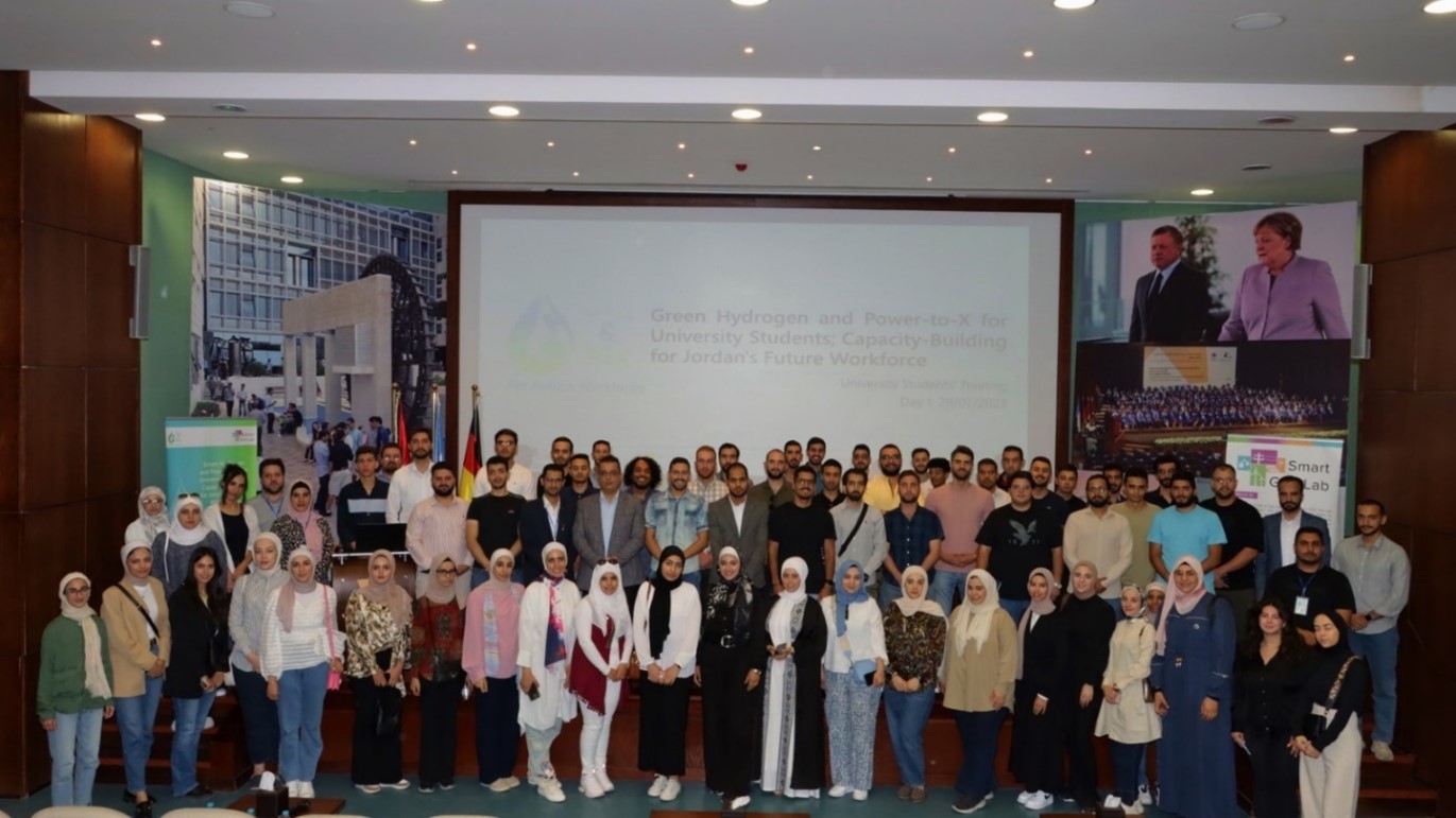 Green Hydrogen and PtX Training for Jordanian Universities Students